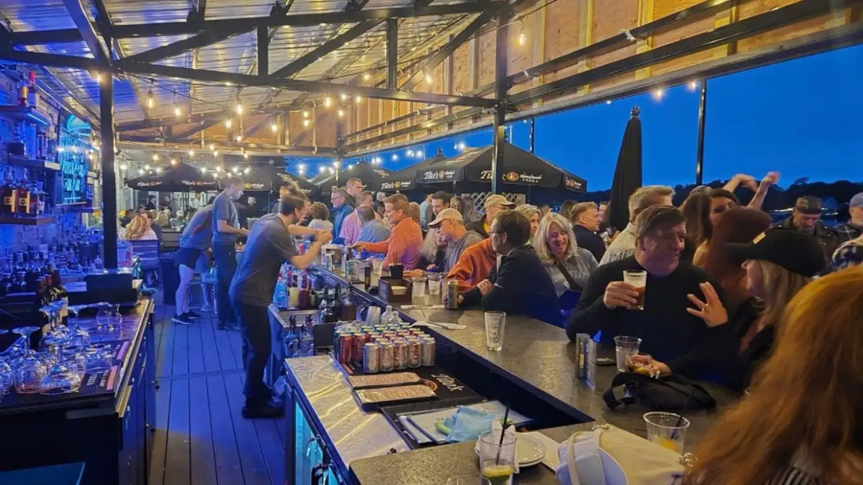 Bourbon Bar at Smoke on the Water